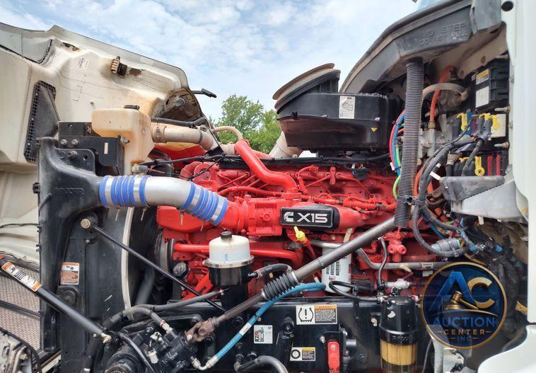 2021 Peterbilt 567  dump truck