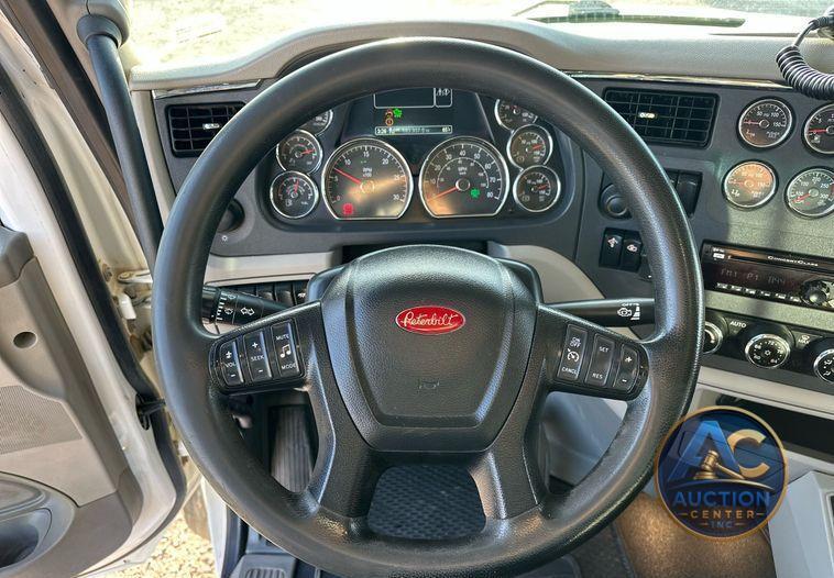 2019 Peterbilt 567 dump truck