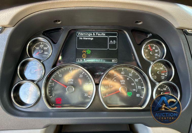 2019 Peterbilt 567 dump truck