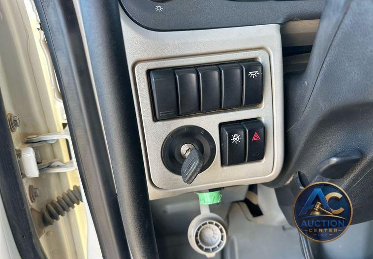 2019 Peterbilt 567 dump truck