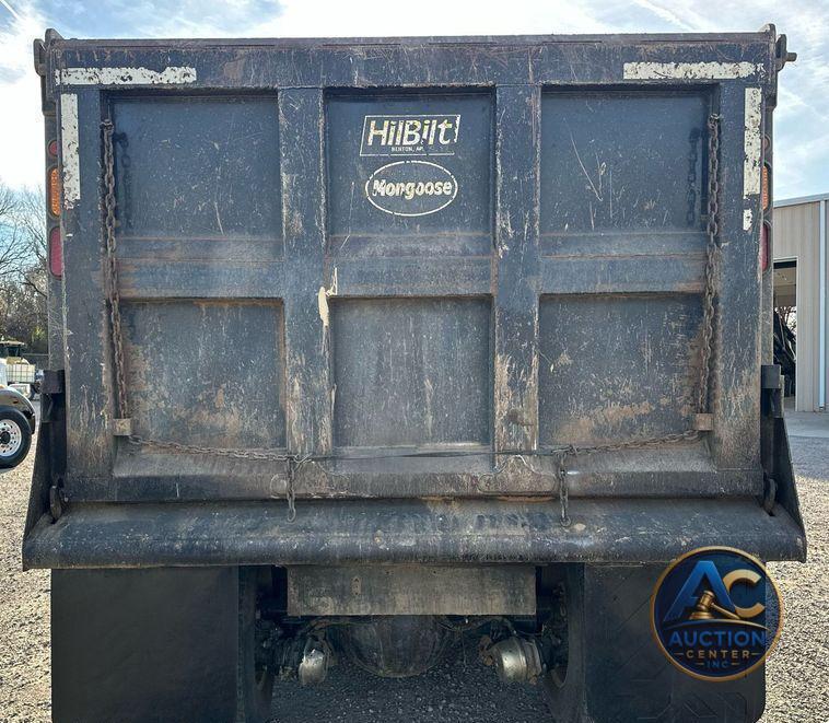 2019 Peterbilt 567 dump truck