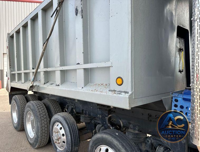 2018 Peterbilt 567 dump truck