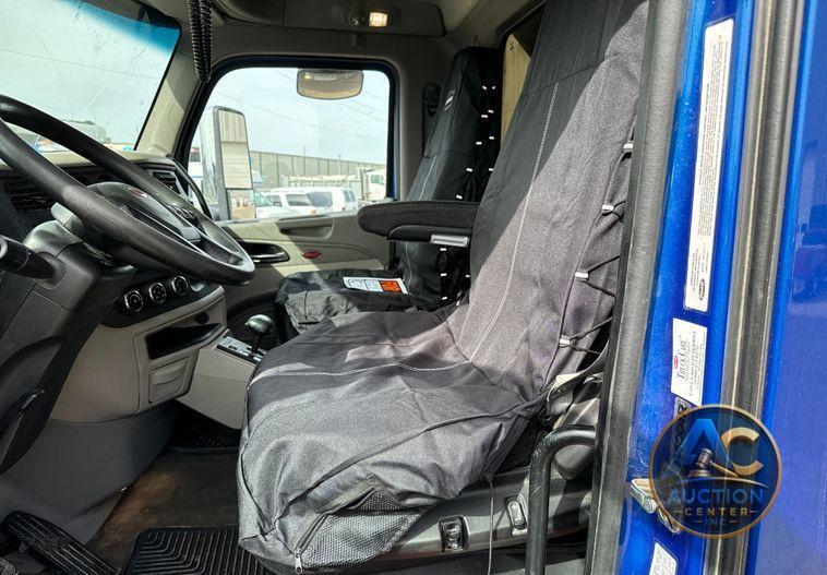 2018 Peterbilt 567 dump truck