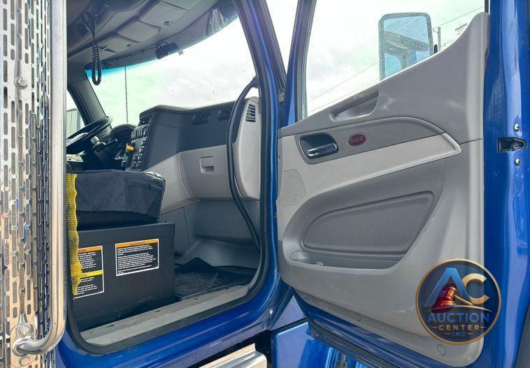 2018 Peterbilt 567 dump truck