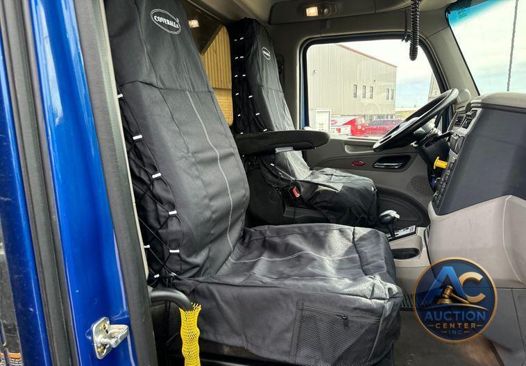 2018 Peterbilt 567 dump truck