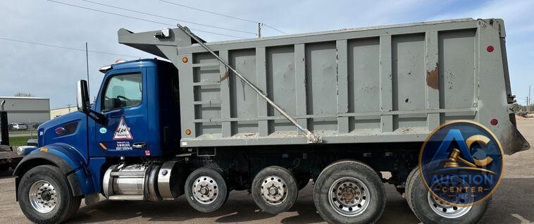 2018 Peterbilt 567 dump truck