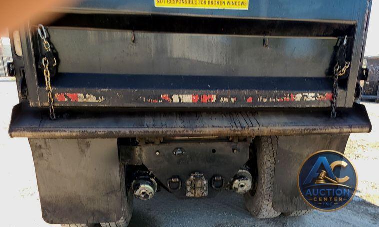2023 Peterbilt 567  dump truck