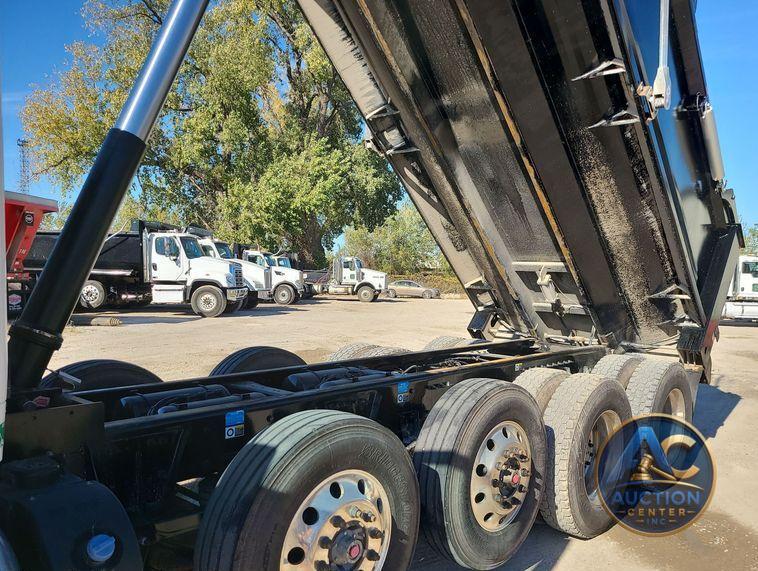 2023 Peterbilt 567  dump truck