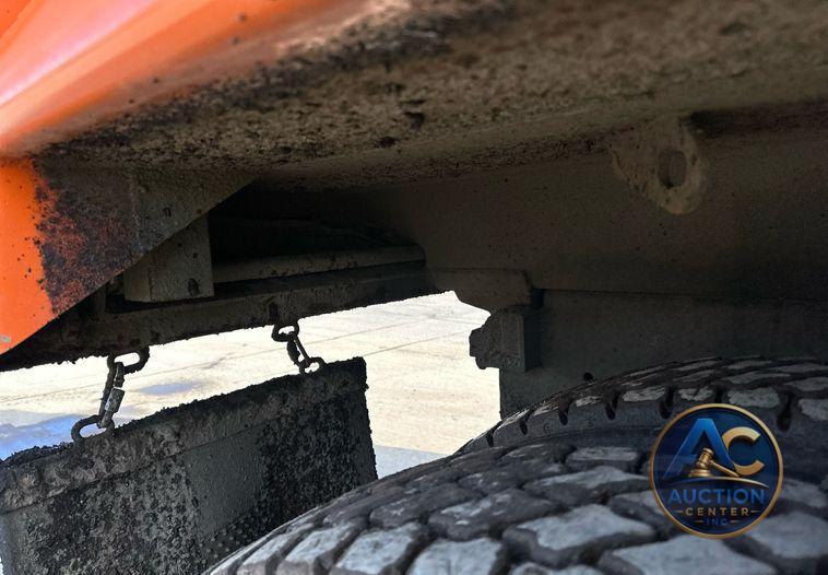 2021 Kenworth T880 dump truck