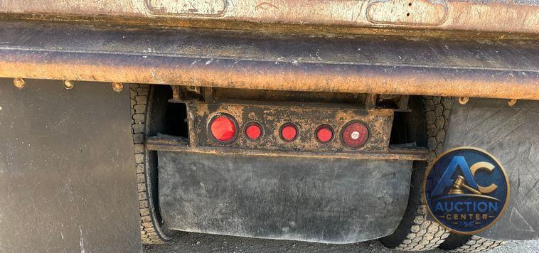 2017 Kenworth  T880 dump truck