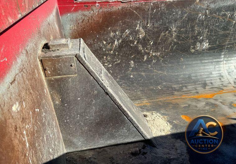 2016 Kenworth T880 dump truck