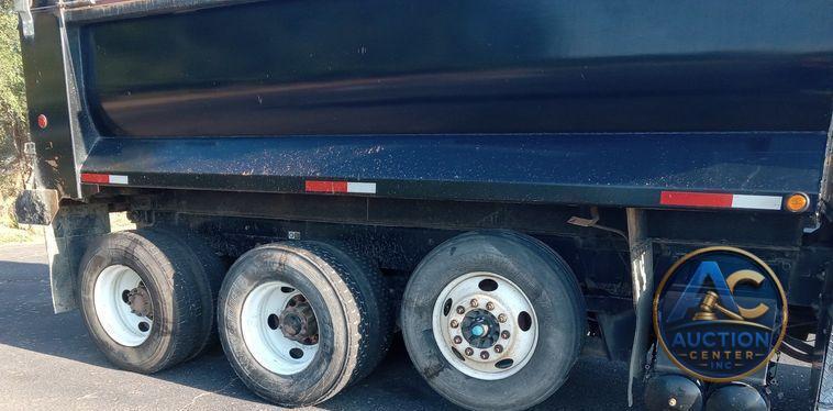 2012 Kenworth T800  dump truck