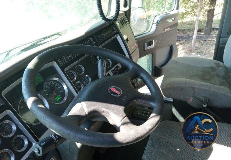 2012 Kenworth T800  dump truck
