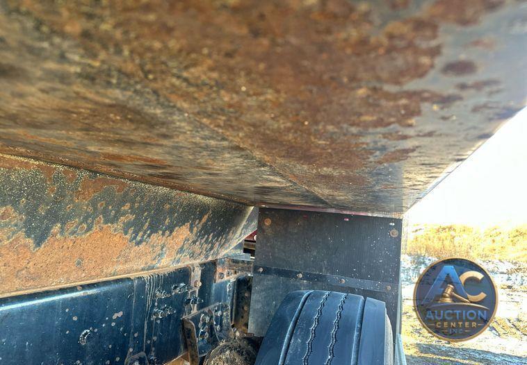 2019 Peterbilt 567  dump truck