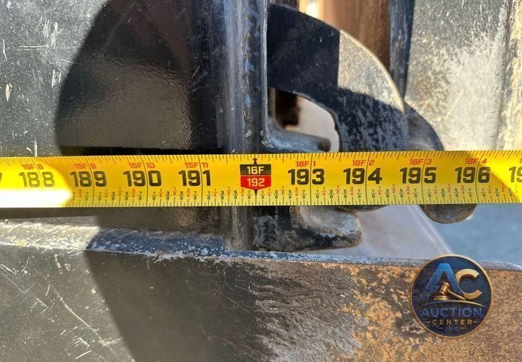 2021 Kenworth T880  dump truck