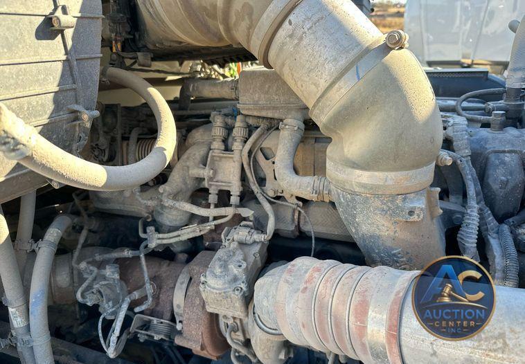 2021 Kenworth T880  dump truck