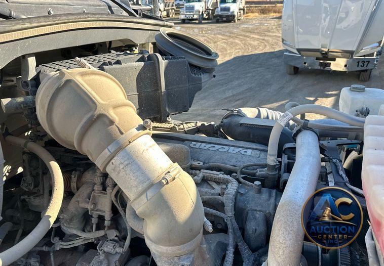 2021 Kenworth T880  dump truck