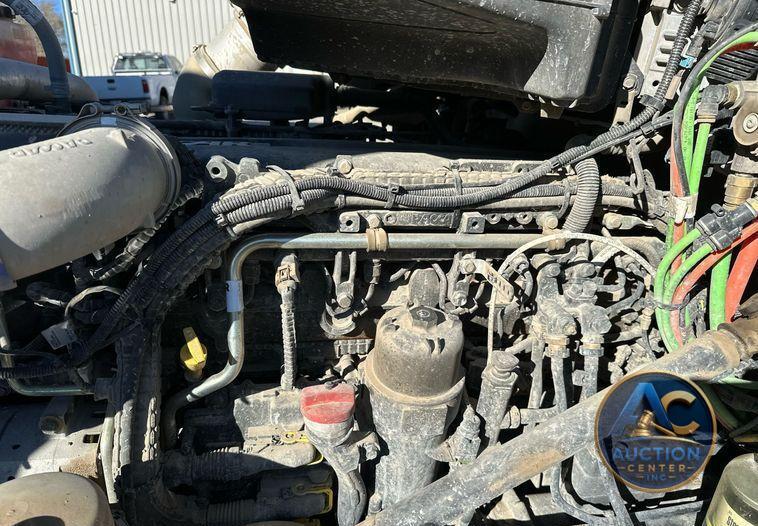 2021 Kenworth T880  dump truck