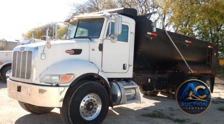 2009 Peterbilt 340