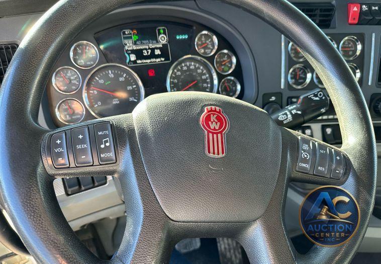 2021 Kenworth T880  dump truck