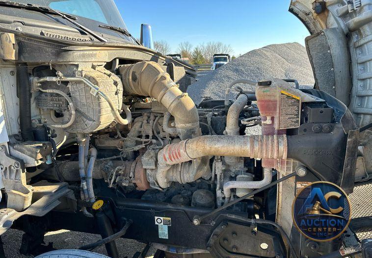 2021 Kenworth T880  dump truck
