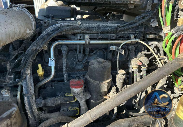 2021 Kenworth T880  dump truck
