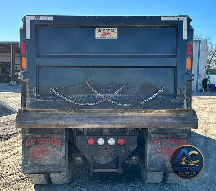 2021 Kenworth T880  dump truck
