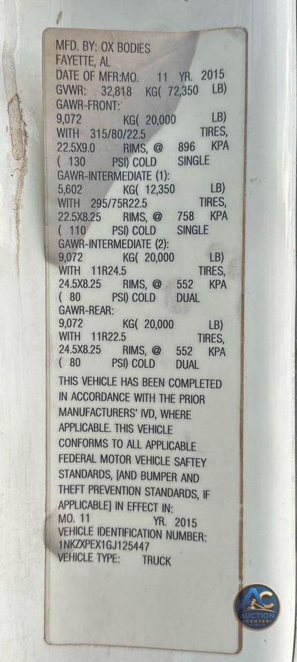 2016 Kenworth  T880 dump truck