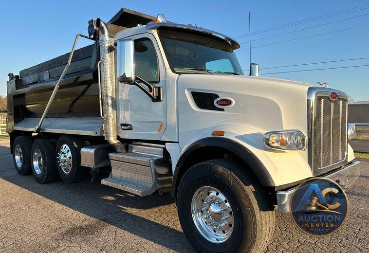 2022 Peterbilt  567 dump truck