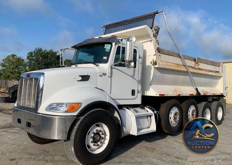 2015 Peterbilt 348 dump truck