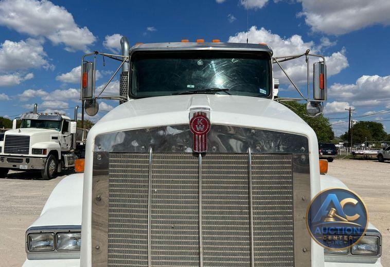 2016 Kenworth T800  dump truck