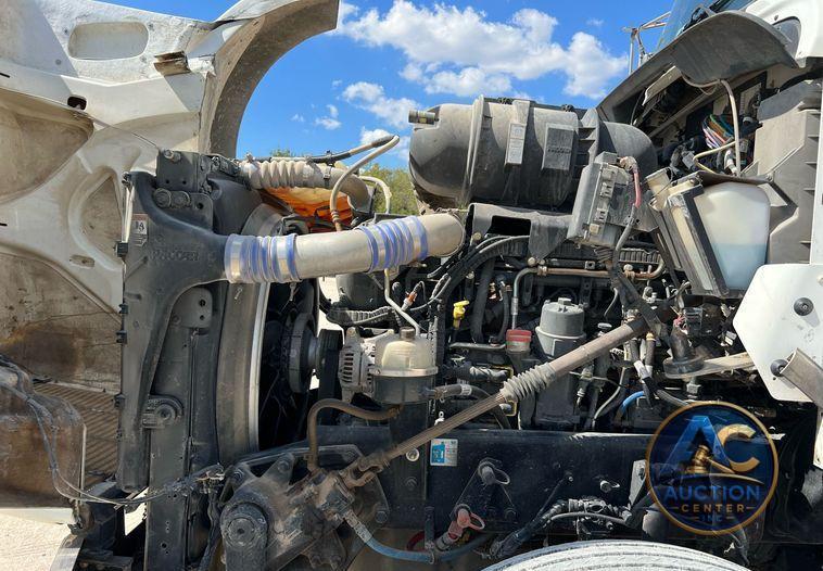 2016 Kenworth T800  dump truck