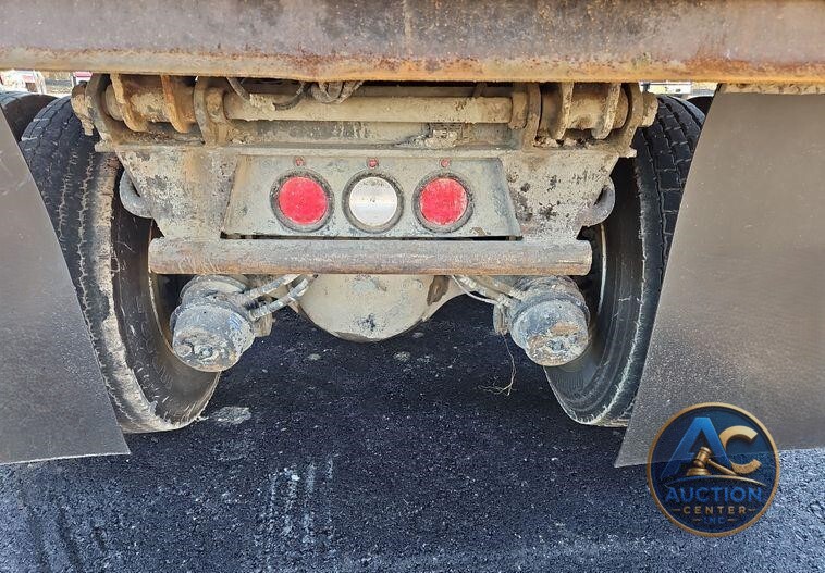 2018 Kenworth T880  dump truck