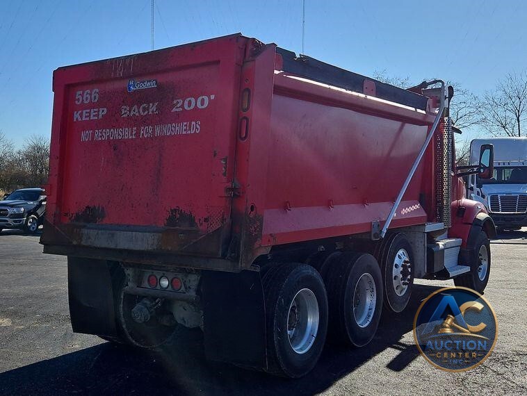 2018 Kenworth T880  dump truck