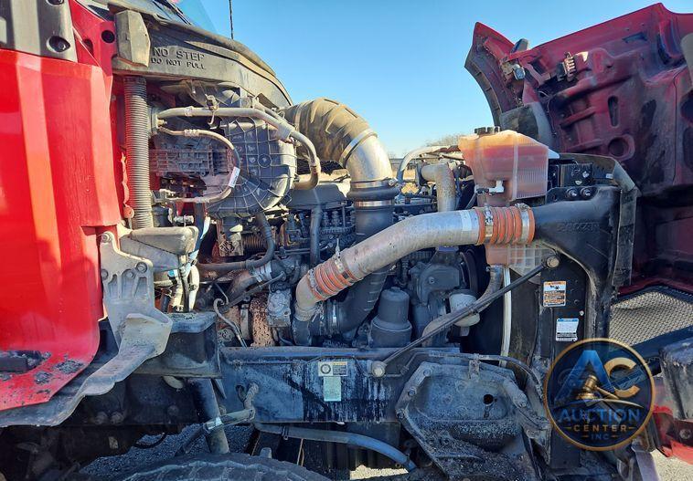 2018 Kenworth T880  dump truck