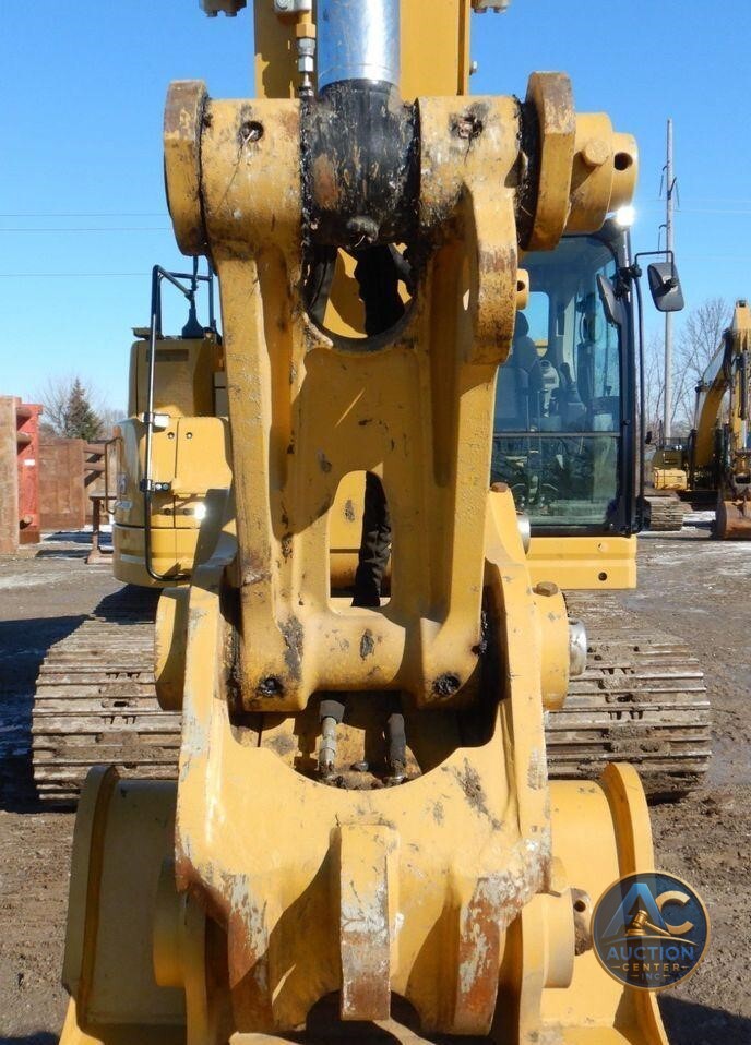 2021 Caterpillar 325  excavator