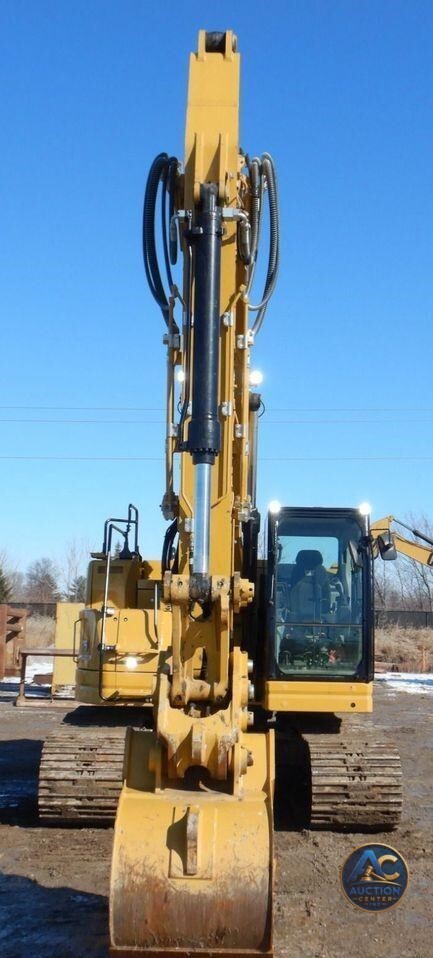 2021 Caterpillar 325  excavator
