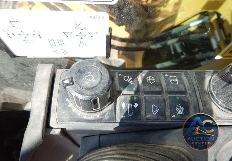 2021 Caterpillar 325  excavator