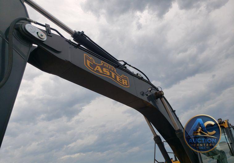 2019 John Deere 350G LC  excavator