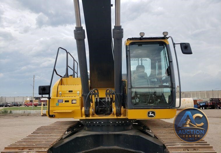 2019 John Deere 350G LC  excavator