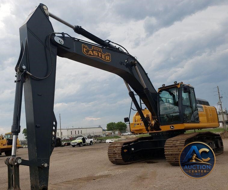2019 John Deere 350G LC  excavator