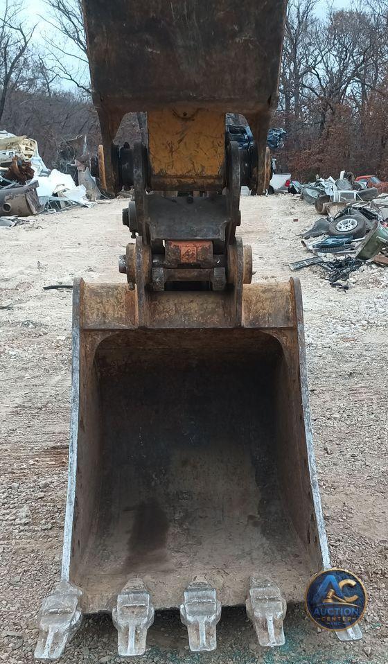 2021 Caterpillar 325  excavator