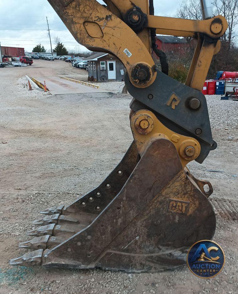 2021 Caterpillar 325  excavator