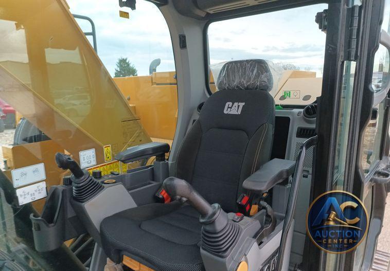 2021 Caterpillar 325  excavator