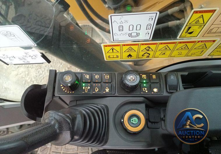 2021 Caterpillar 325  excavator