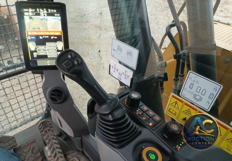 2021 Caterpillar 325  excavator