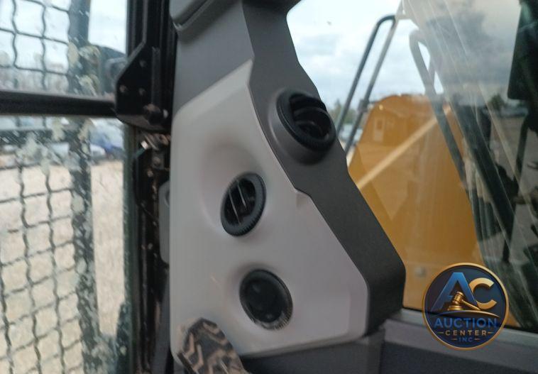 2021 Caterpillar 325  excavator