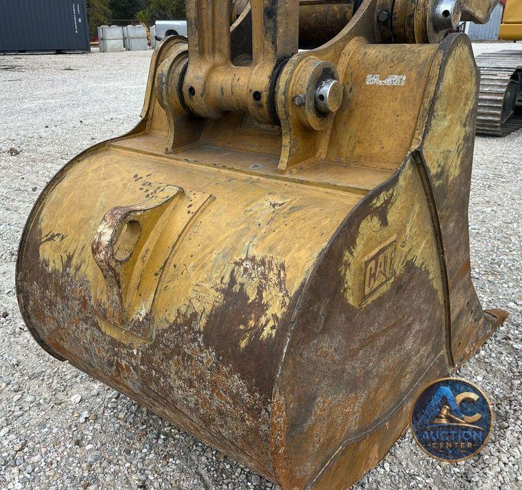2021 Caterpillar 320GC  excavator