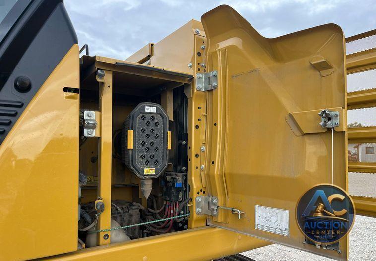 2021 Caterpillar 320GC  excavator