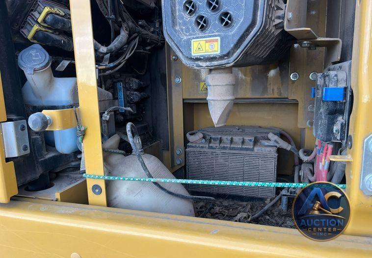 2021 Caterpillar 320GC  excavator